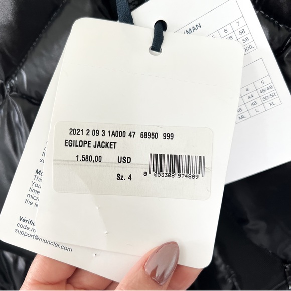 MONCLER Egilope Jacket in Black - Picture 10 of 11